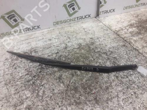 Used Front windshield wiper arm BMW 3 (E46) 320 d (136 hp) 21468162