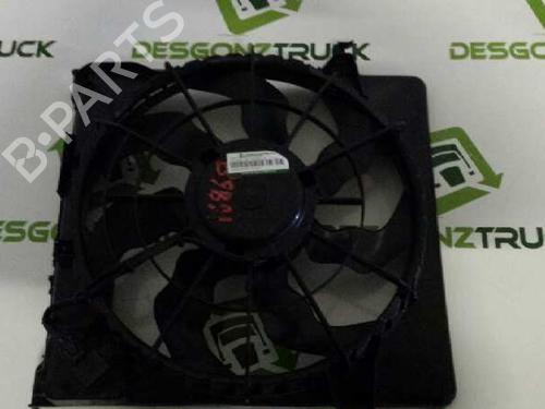 Used Radiator fan HYUNDAI i30 (FD) 1.6 CRDi (90 hp) 21424607
