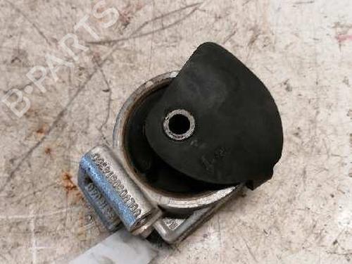 Used Engine mount MITSUBISHI CARISMA (DA_) [1995-2006]  21481569