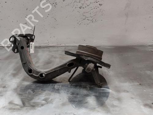 Used Left rear steering knuckle BMW Z4 Roadster (E85) 2.0 i (150 hp) 29113636