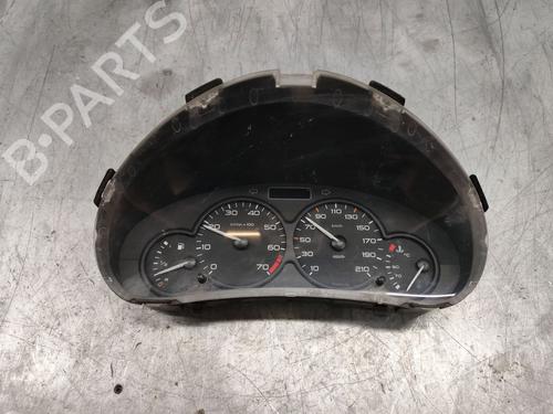 Cockpit PEUGEOT 206 Hatchback (2A/C) [1998-2012]  28480242