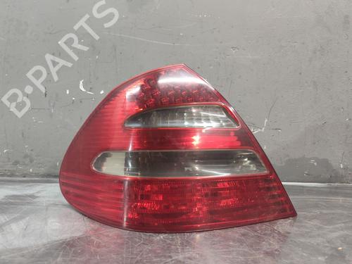 Used Left taillight Left taillight MERCEDES-BENZ E-CLASS (W211) E 320 CDI (211.026) (204 hp) 34225463 34225463