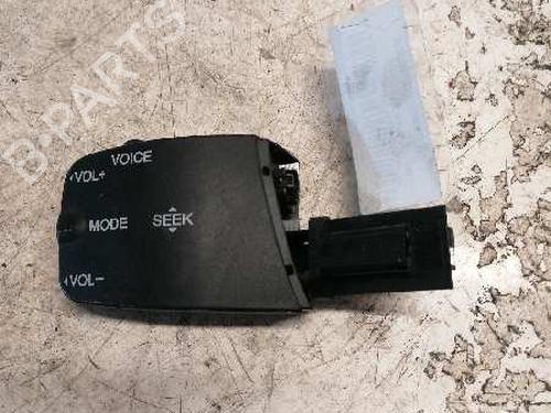 Used Steering wheel controls FORD FOCUS II (DA_, HCP, DP) [2004-2013]  21481408