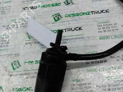 Used Washer pump MERCEDES-BENZ VITO Van (W638) [1997-2003]  21446806