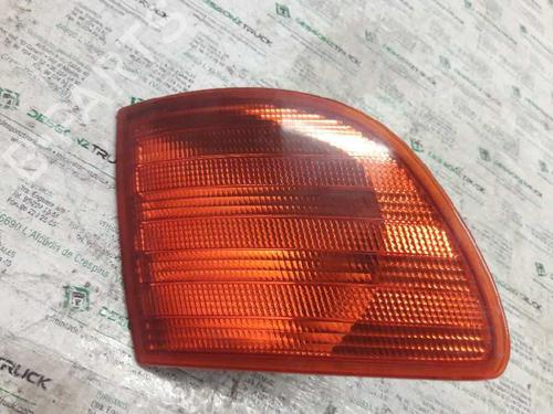 Used Right front indicator MERCEDES-BENZ VITO Van (W638) [1997-2003]  21460113
