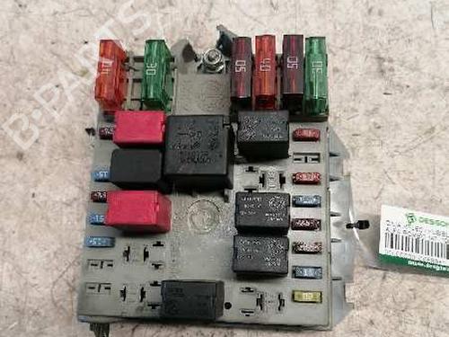 Used Fuse box ALFA ROMEO 147 (937_) 1.6 16V T.SPARK ECO (937.AXA1A, 937.BXA1A) (105 hp) 21479767