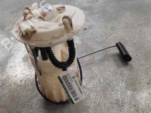 Used Fuel pump RENAULT KANGOO / GRAND KANGOO II (KW0/1_) [2008-2025]  21405915