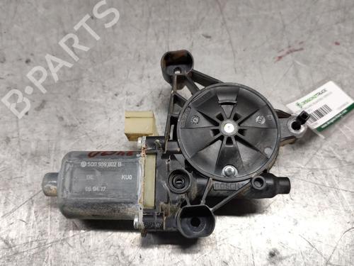 Rudehejsemotor forskærm højre SEAT LEON (5F1) 1.4 TSI | BP26007429E20 