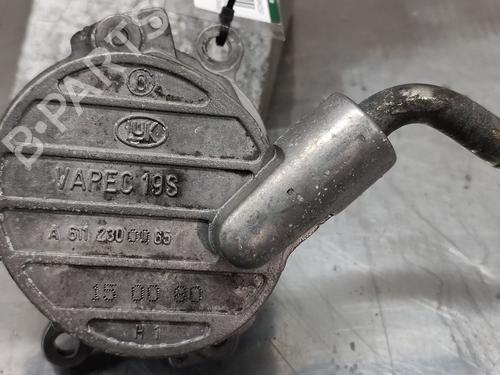 Used Vacuum pump MERCEDES-BENZ C-CLASS (W203) C 220 CDI (203.006) (136 hp) 30143372