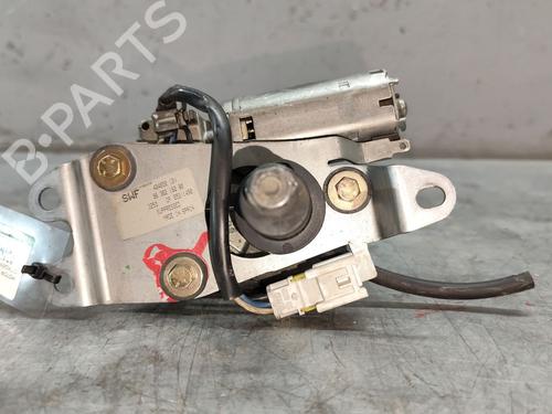 Ruitenwissermotor achter CITROËN XSARA (N1) 1.9 TD (90 hp) 26009773