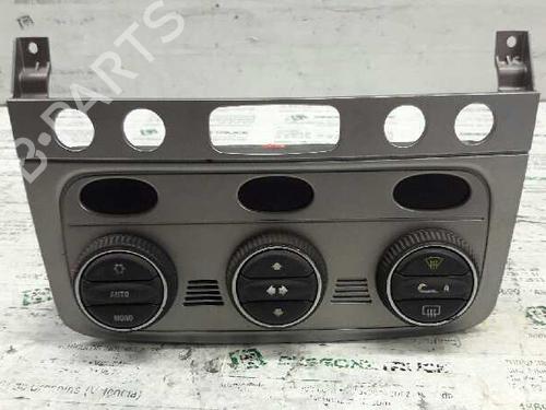 Commande Chauffage ALFA ROMEO 147 (937_) 1.6 16V T.SPARK ECO (937.AXA1A, 937.BXA1A) (105 hp) 21440959