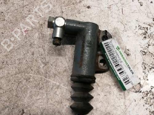 Used Clutch slave cylinder MITSUBISHI GALANT VIII (EA_) [1996-2004]  21481981