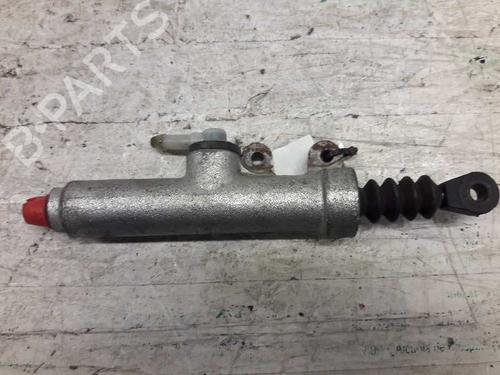 Used Clutch slave cylinder MERCEDES-BENZ MB Van (W631) [1988-1996]  21456961