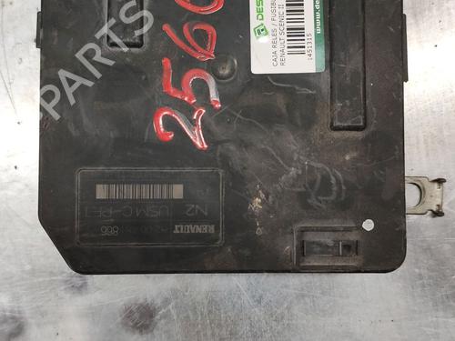 Fuse box RENAULT SCÉNIC II (JM0/1_) | BP30168549E1