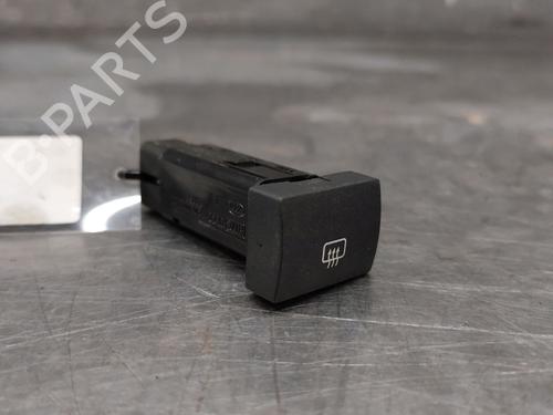 switch-kia-sorento-i-jc-2002-2003-2004-2005-2006-2007-2008-2009-2010-2011-36031115 main image