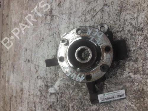 Used Right front steering knuckle RENAULT CLIO III (BR0/1, CR0/1) [2005-2014]  21451916
