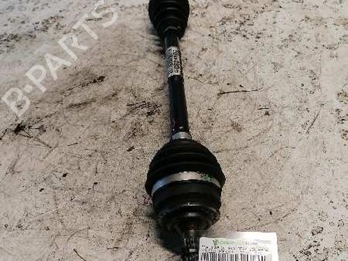 Used Left front driveshaft PEUGEOT 208 I (CA_, CC_) [2012-2021]  21480574