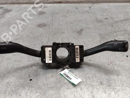 Comutador AUDI A3 (8L1) [1996-2006]  28708795