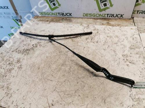 Used Front windshield wiper arm FORD FOCUS C-MAX (DM2) [2003-2007]  21481105