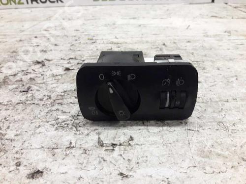Used Headlight switch SEAT IBIZA II (6K1) [1993-2002]  21457947
