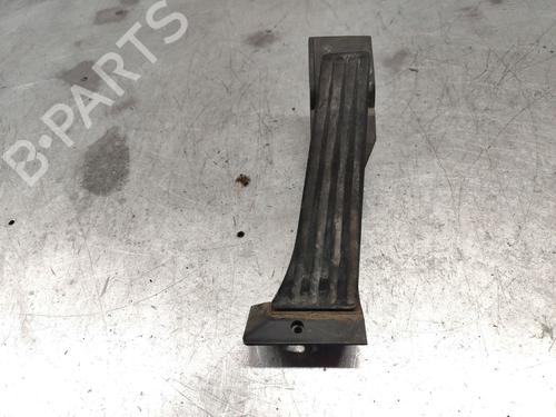Used Pedal BMW 5 (E60) 520 d (177 hp) 23501814