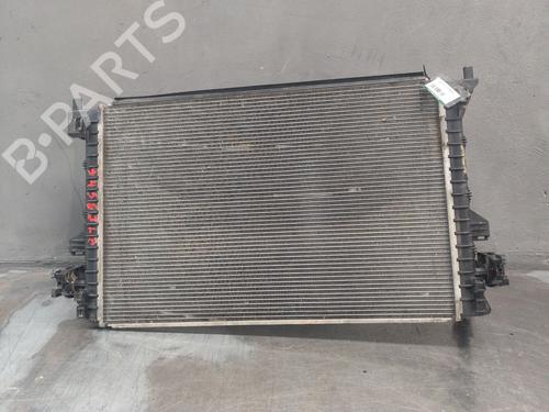 Used Water radiator Water radiator 39225806 39225806