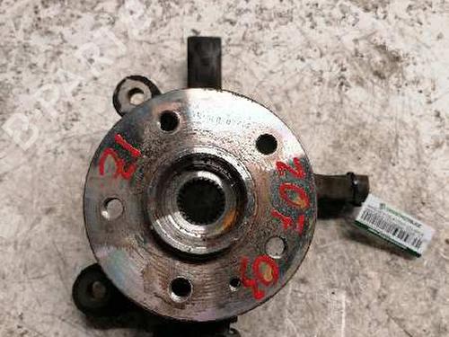 Used Left front steering knuckle MERCEDES-BENZ VITO Van (W638) [1997-2003]  21479408
