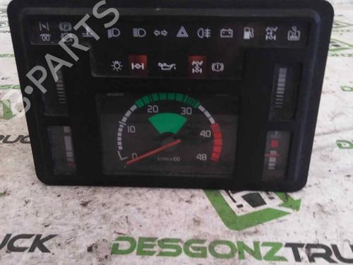 Used Instrument cluster RENAULT TRUCKS B Platform/Chassis 2.8 DTi (122 hp) 31664623