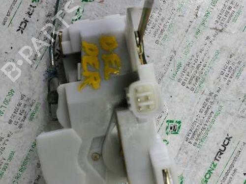 Used Front right lock TOYOTA AVENSIS (_T22_) [1997-2003]  21446845