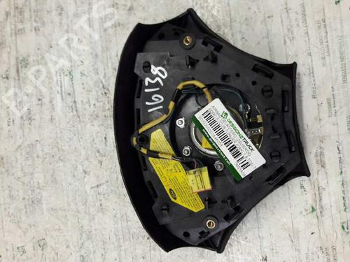 Used Driver airbag FORD FOCUS I Turnier (DNW) [1999-2007]  21447236