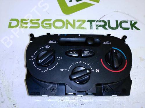 Airco bedieningspaneel PEUGEOT 206 Hatchback (2A/C) [1998-2012]  21425701