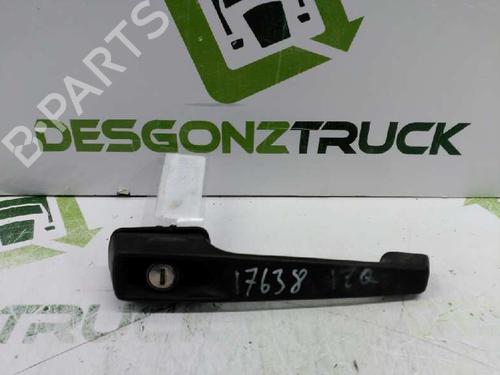 Used Front left exterior door handle MERCEDES-BENZ MB Van (W631) [1988-1996]  21425570
