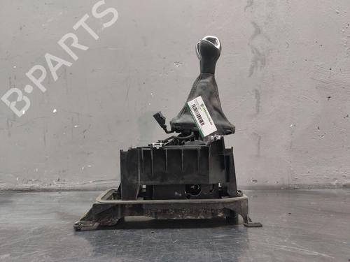 Used Gear lever Gear lever AUDI Q3 (F3B) 35 TDI quattro (150 hp) 33831740 33831740