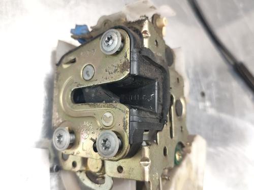 Front left lock NISSAN X-TRAIL I (T30)  | BP29313895C98 