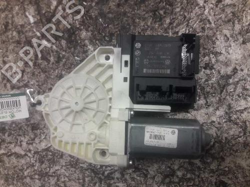 Portierruitmotor rechtsvoor VW PASSAT B6 (3C2) [2005-2010]  21468870