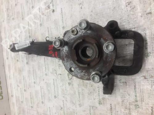 Used Right front steering knuckle VW TOUAREG (7LA, 7L6, 7L7) [2002-2013]  21469844
