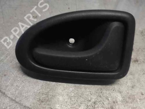 Used Front right interior door handle RENAULT CLIO II (BB_, CB_) [1998-2016]  21482307