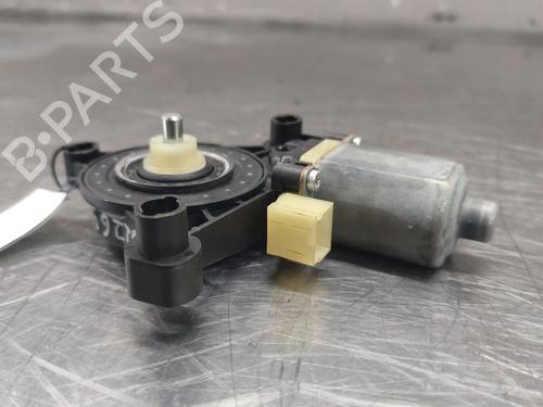 Used Right front window motor AUDI Q3 (F3B) 35 TDI quattro (150 hp) 32843465