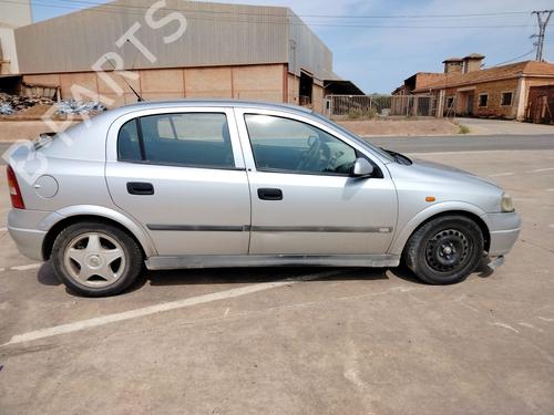 Venstre forlygte OPEL ASTRA G Hatchback (T98) 2.0 DI (F08, F48) | BP28609727C28
