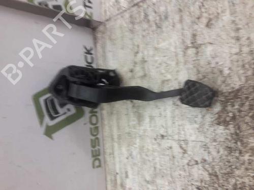 Used Clutch pedal VW PASSAT B6 (3C2) [2005-2010]  21465874