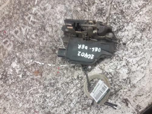 Høyre foran lås SEAT LEON (1M1)  | BP21466306C97 