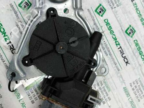 Front right window mechanism CITROËN JUMPER I Van (244) 2.0 bivalent | BP24679502C23 