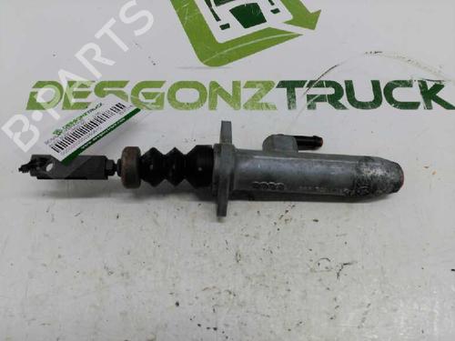 Used Clutch slave cylinder AUDI 80 B3 Saloon (893, 894, 8A2) [1986-1991]  21427971