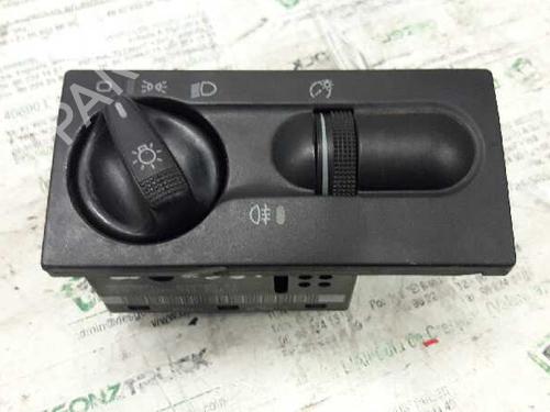 Used Headlight switch Headlight switch 21453695 21453695