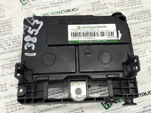 Used Fuse box CITROËN C4 I (LC_) 1.6 HDi (90 hp) 32007598