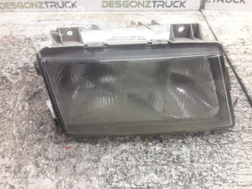 Right headlight MERCEDES-BENZ SPRINTER 4-t Van (B904) 412 D BP22810546C29