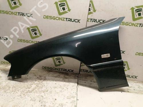 Used Left front fenders MERCEDES-BENZ C-CLASS (W202) [1993-2000]  21477398