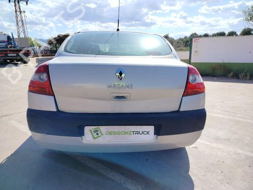 Front bumper RENAULT MEGANE II Saloon (LM0/1_) | BP32007590C7