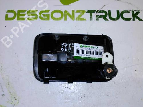 Używane Klamka zewnętrzna drzwi przednich prawych FIAT SCUDO Bus (220_) 1.9 TD (92 hp) 22909622