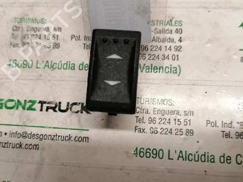 Used Right rear window switch FORD MONDEO III (B5Y) [2000-2007]  21474647